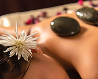 Hot Stone Massage (90/120 mins)